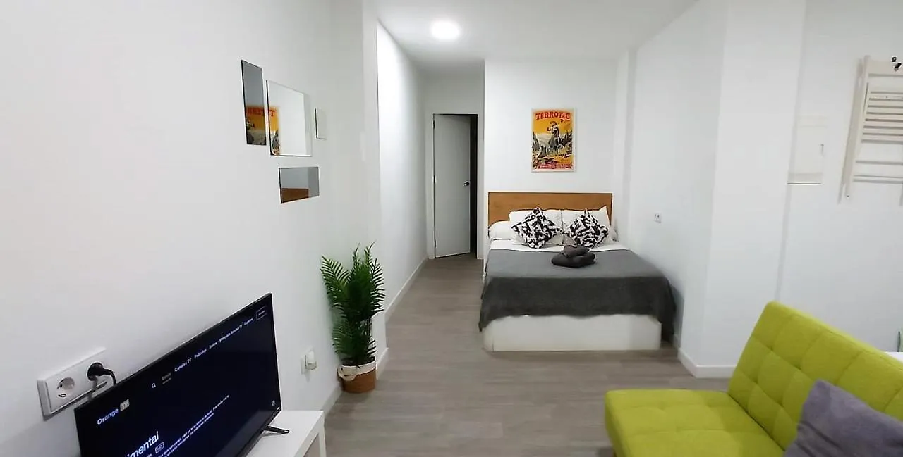 Suite By Hawkins Interior Ba 0*, אלגסירס